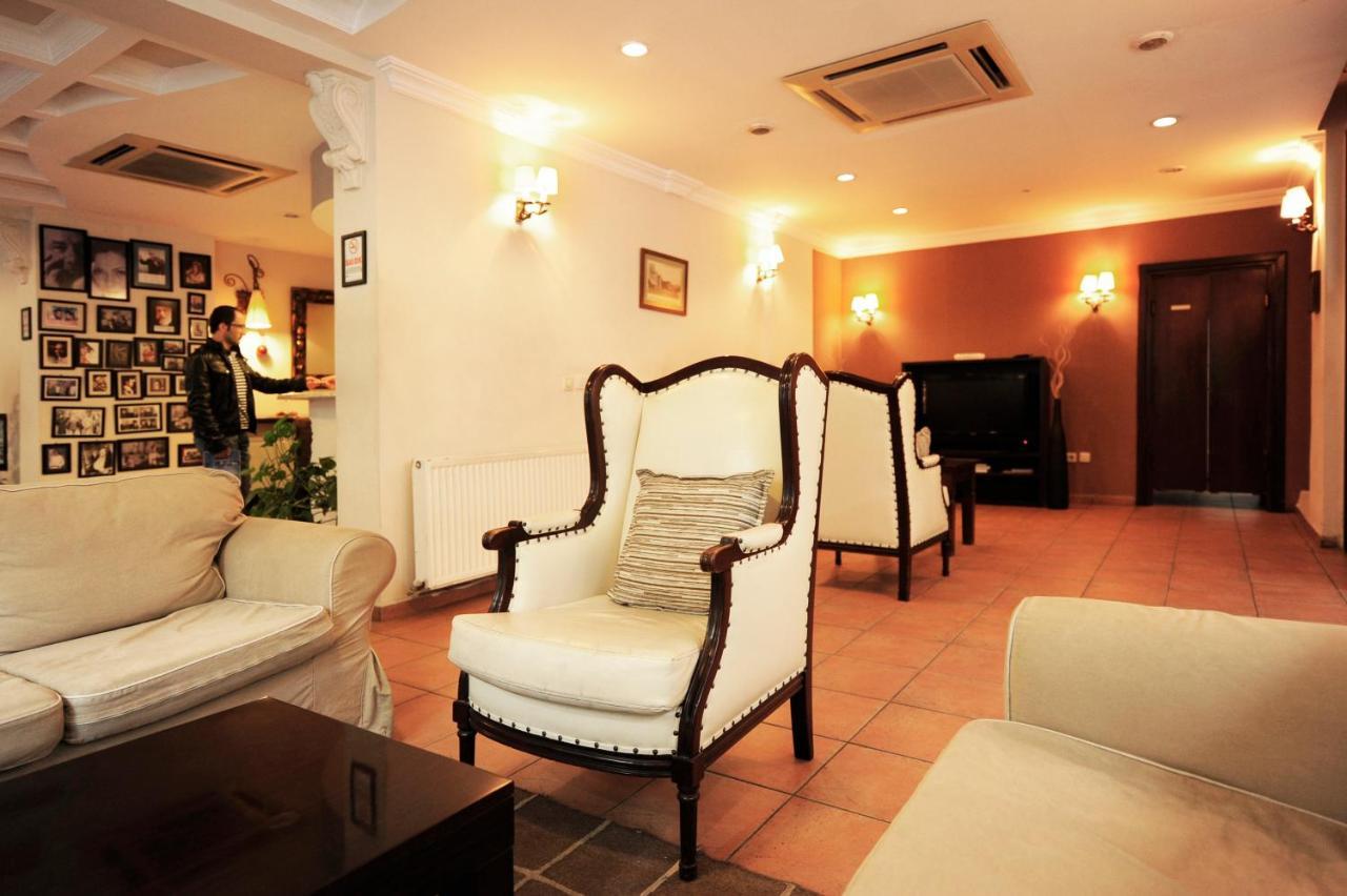 Uestuen Hotel Alsancak Σμύρνη Εξωτερικό φωτογραφία